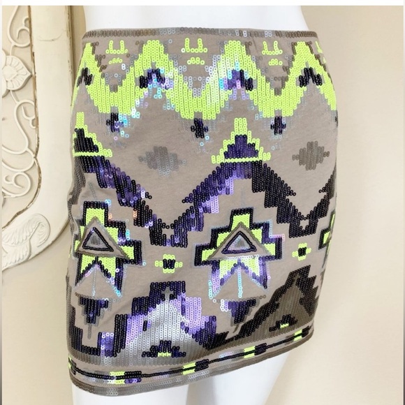 Tribal Print Sequin Mini Skirt - Picture 2 of 4